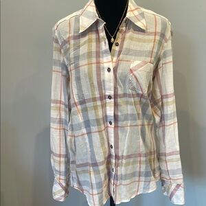 Plaid Button-Up Shirt women’s small soft colors